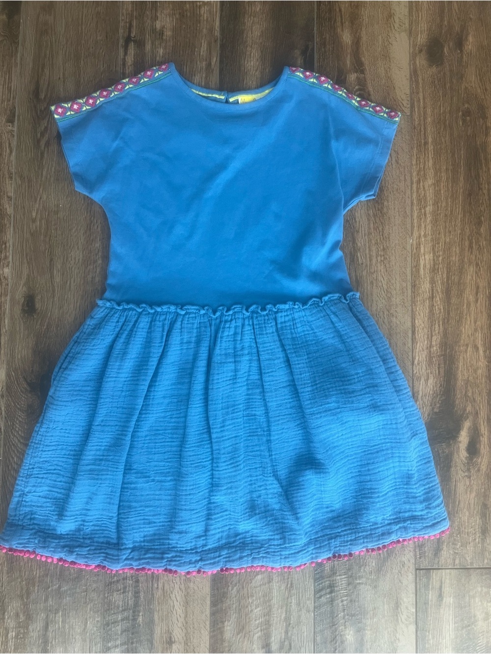 Mini Boden Blue Short Sleeve Dress with Pink Trim size 9/10